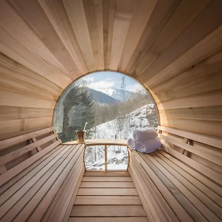 Chalet Zell: A Perfect Base For Alpine Cozy * Zell am See