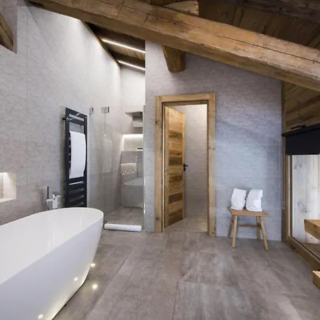 Chalet Zell: A Perfect Base For Alpine Cozy * زيل أم سي